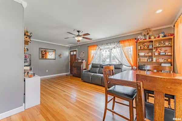 Springfield, IL 62703,3400 S 2ND ST