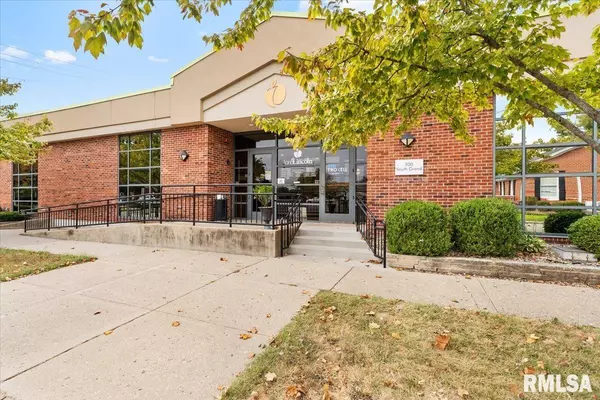 Springfield, IL 62704,300 W South Grand AVE