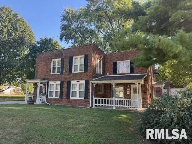 Springfield, IL 62703,3201/3201 1/2 S 3RD ST