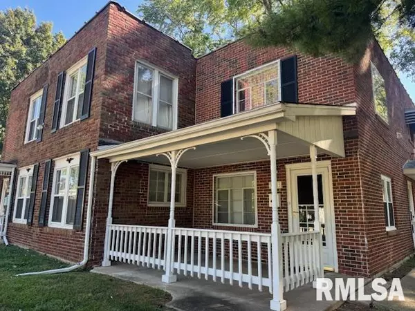 Springfield, IL 62703,3201/3201 1/2 S 3RD ST