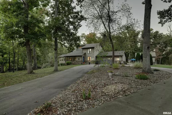 Fowler, IL 62338,8825 Lake of the Woods DR