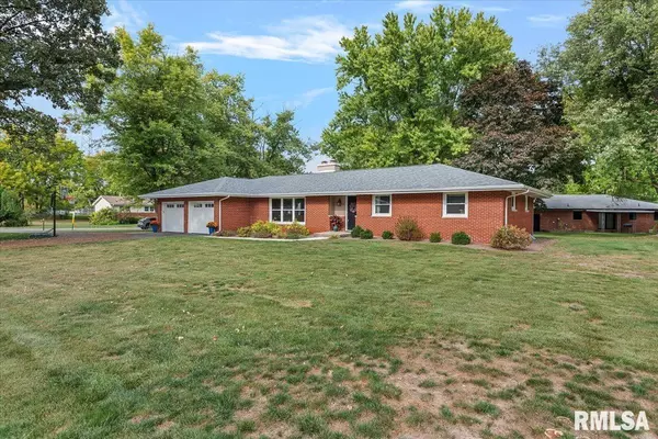 Pleasant Plains, IL 62677,511 E State Route 125