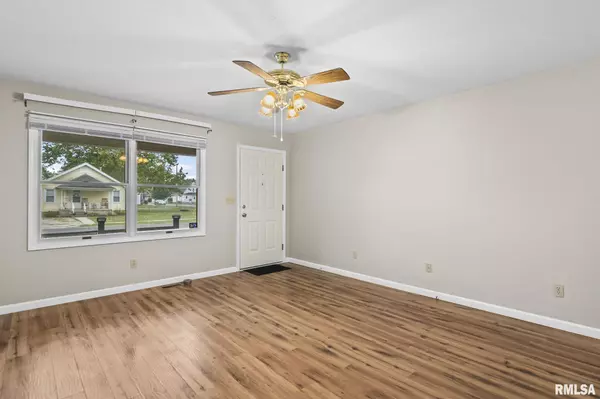 Springfield, IL 62702,1705 E Watch AVE