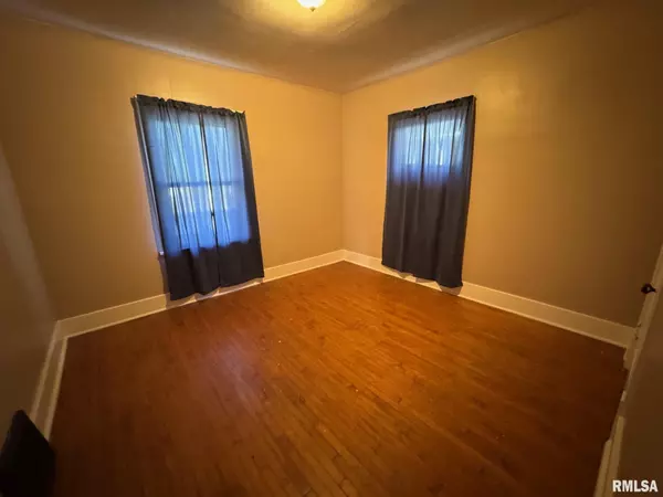 Springfield, IL 62703,1117 E ASH ST