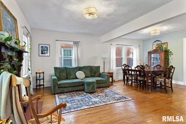 Springfield, IL 62704,2304 Lowell AVE