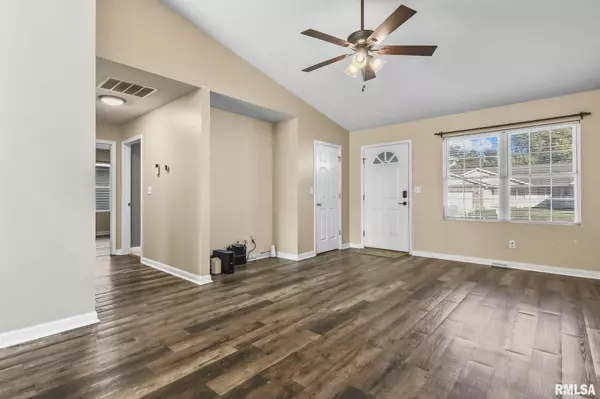 Springfield, IL 62707,2912 Ocala LN