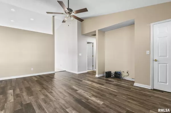 Springfield, IL 62707,2912 Ocala LN