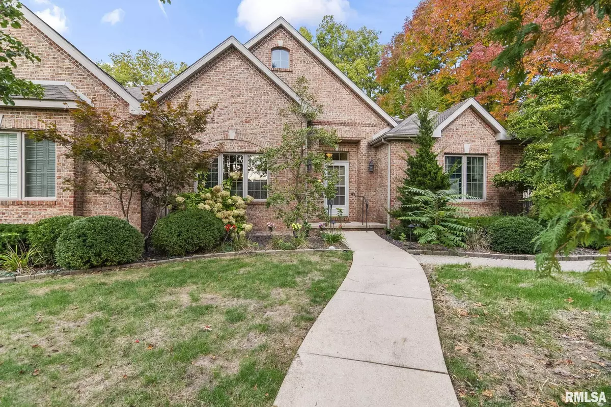 Springfield, IL 62704,2001 MARYKNOLL PL