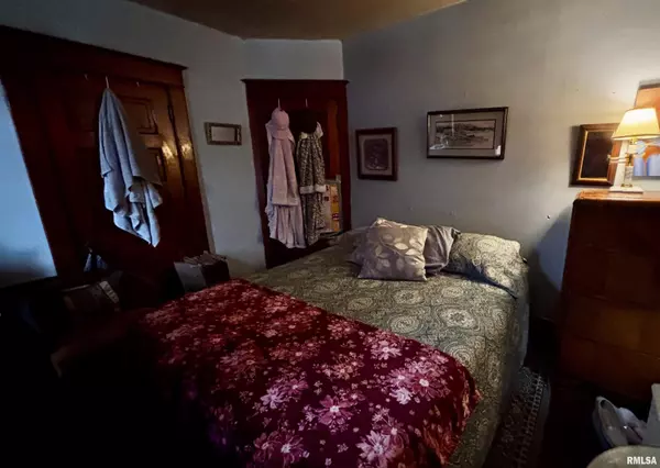 Galesburg, IL 61401,144 SUMNER ST