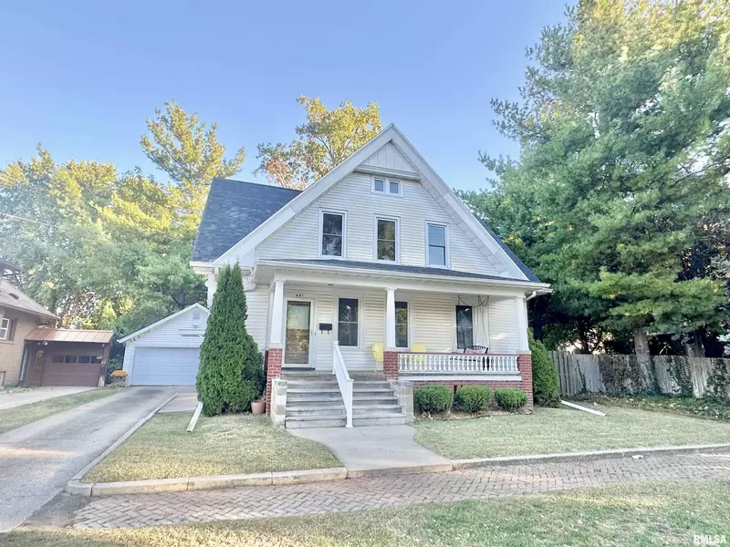 441 GREENLEAF ST, Galesburg, IL 61401