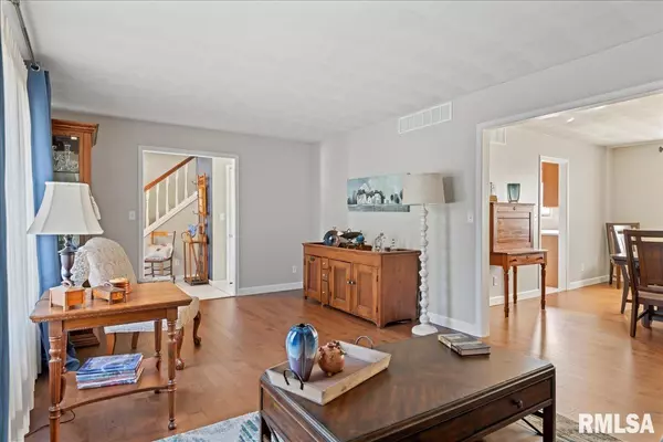 Springfield, IL 62704,2900 Mill Point CT