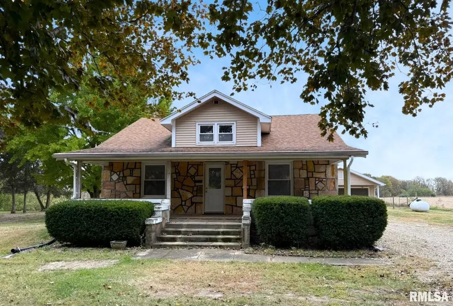 1951 US Hwy 150 E, Dahinda, IL 61428