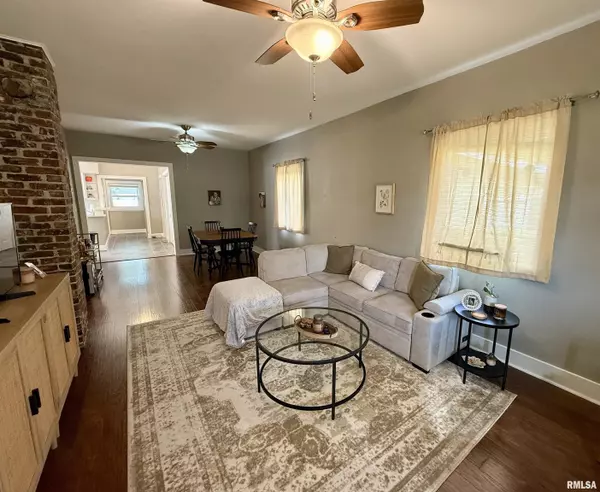 Galesburg, IL 61401,443 FIFER ST