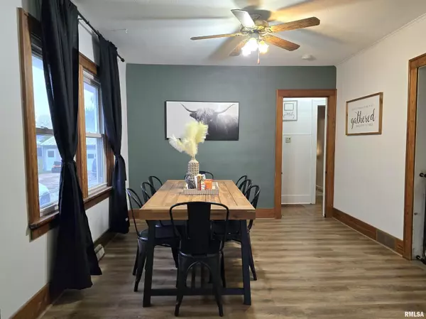 Galesburg, IL 61401,542 S PEARL ST