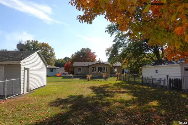 Galesburg, IL 61401,1450 BRIDGE AVE