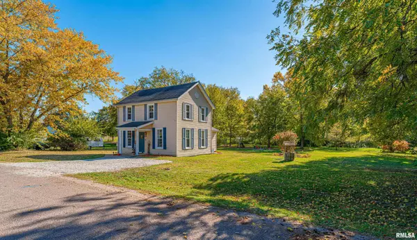 Delavan, IL 61734,108 W A ST