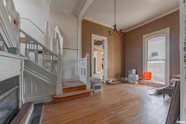 Pekin, IL 61554,726 PARK AVE