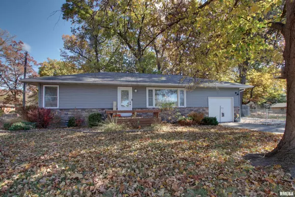 530 Hickory Grove W, Quincy, IL 62305