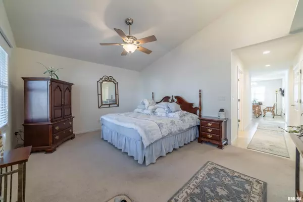 Quincy, IL 62301,1512 CHESTNUT ST