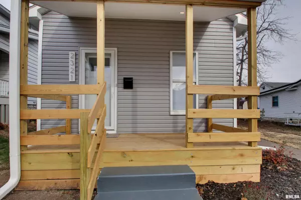 Quincy, IL 62301,2321 Lind ST