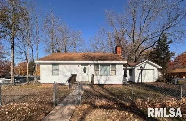 617 W FRANKLIN ST, Ashland, IL 62612