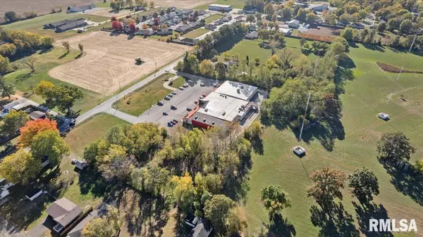 Riverton, IL 62561,1277 N 7TH ST