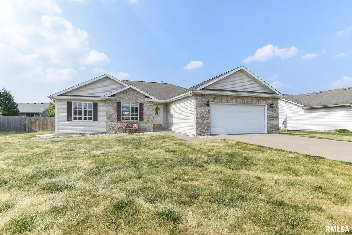 Chatham, IL 62629,1419 REDWOOD DR