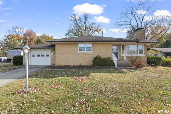 24 WESTWOOD TER, Springfield, IL 62702
