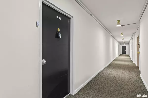 Springfield, IL 62703,718 S 7TH ST #1003