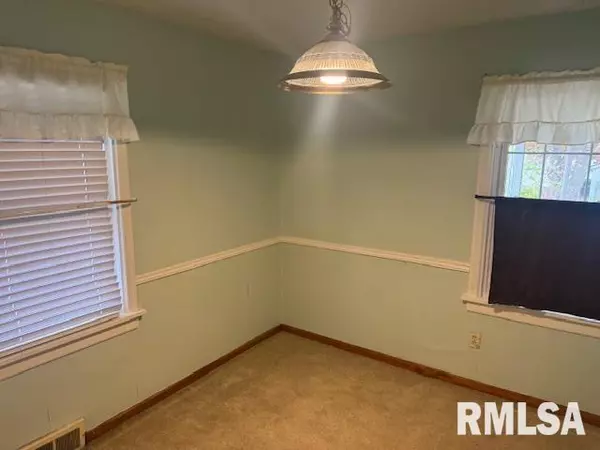 Quincy, IL 62301,1212 S 22ND ST