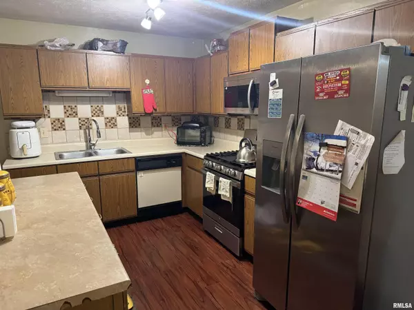 Springfield, IL 62702,1524 Brenda CT