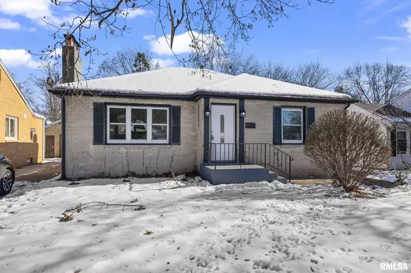 2308 S WALNUT ST, Springfield, IL 62704