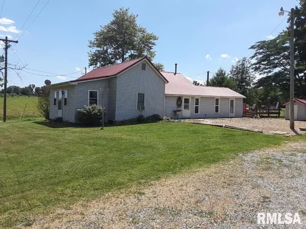 9581 Bolen Store RD, Macedonia, IL 62760
