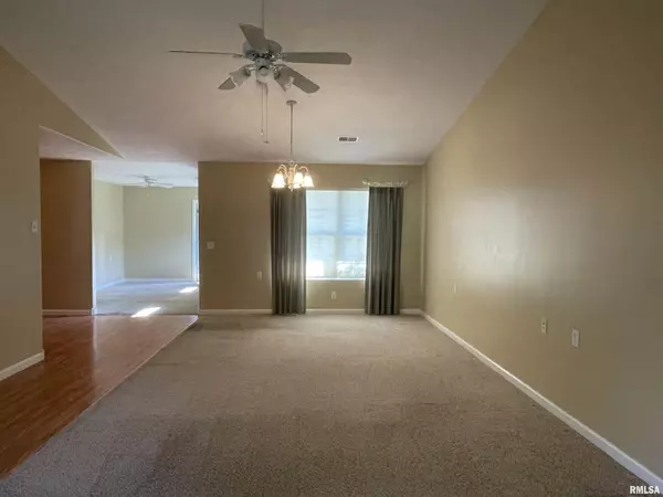 Carbondale, IL 62901,487 CONCORD CT