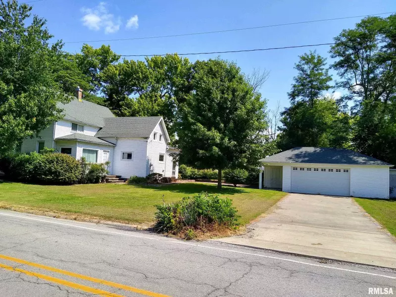 100 E 2ND ST, Grand Chain, IL 62941