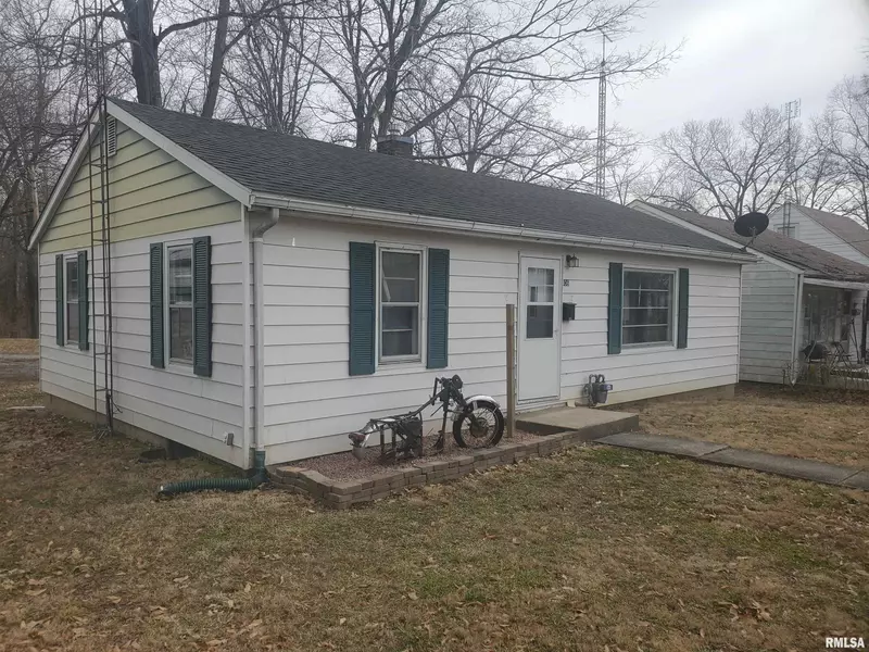 406 N Beaucoup ST, Pinckneyville, IL 62274