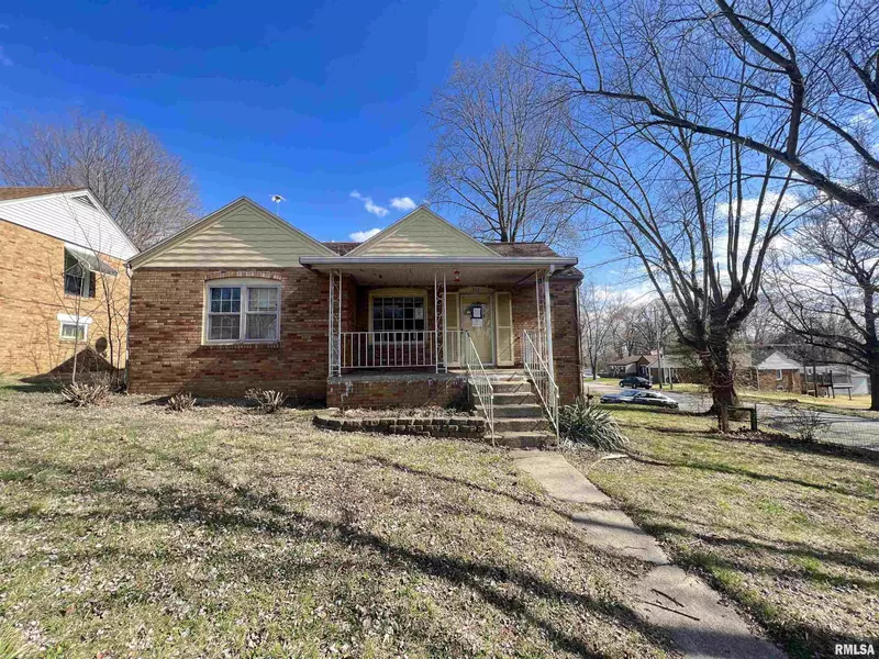 315 RIVERVIEW BLVD, Chester, IL 62233