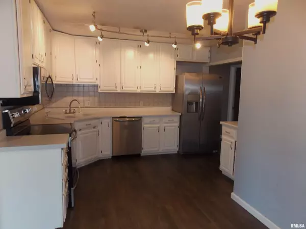 Centralia, IL 62801,425 Westhaven DR