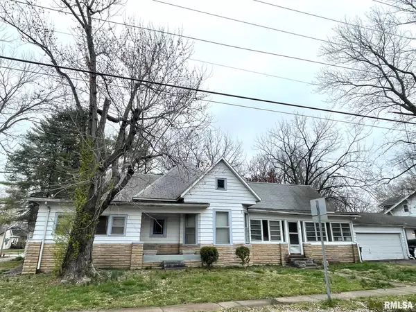 421 W SYCAMORE ST,  Carbondale,  IL 62901