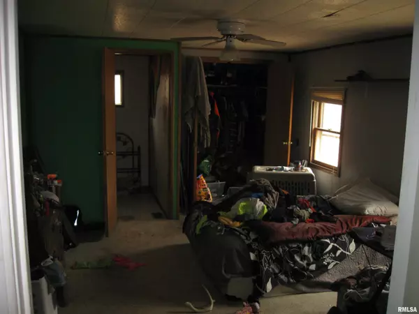 Buncombe, IL 62912,3440 State Route 37 N HWY