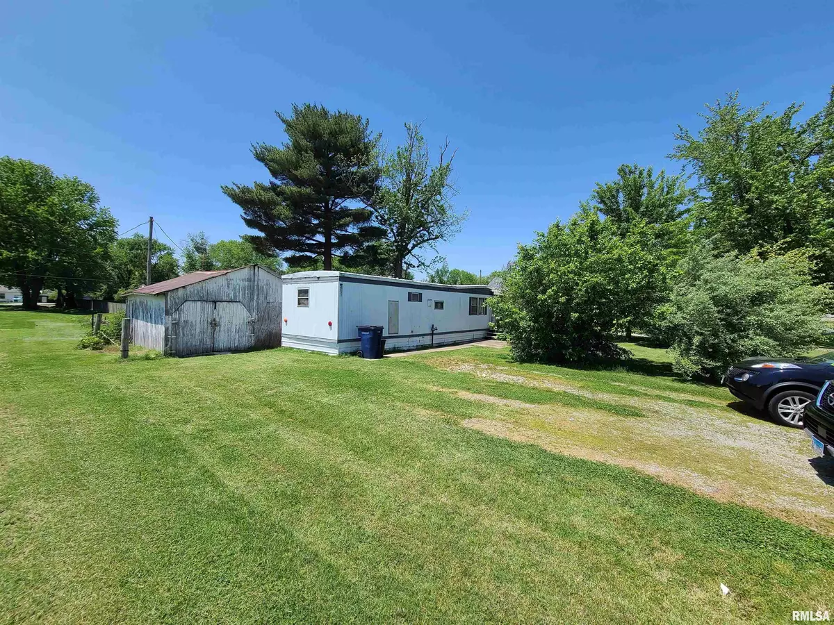 Bonnie, IL 62816,245 N IL-37 HWY