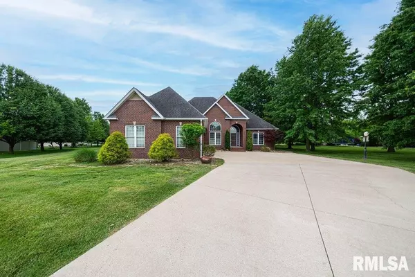 Carterville, IL 62918,205 Cora Mae CT