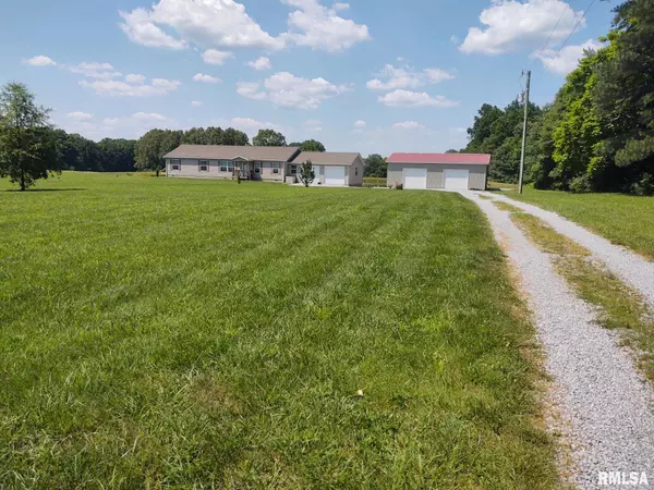 Golconda, IL 62938,77 Grasty RD