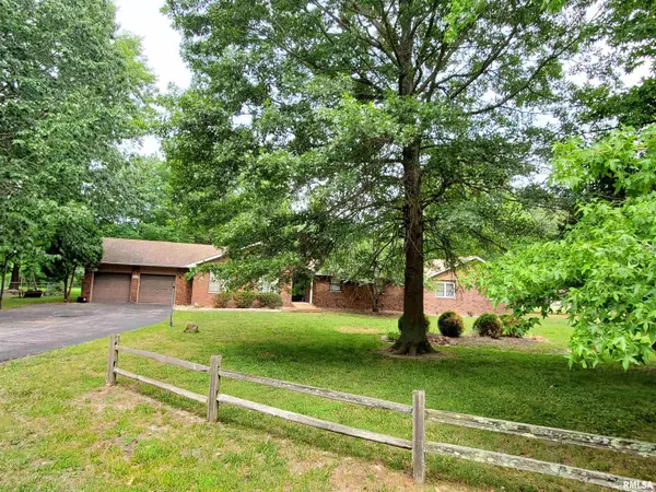 Carbondale, IL 62901,25 Meadowood LN