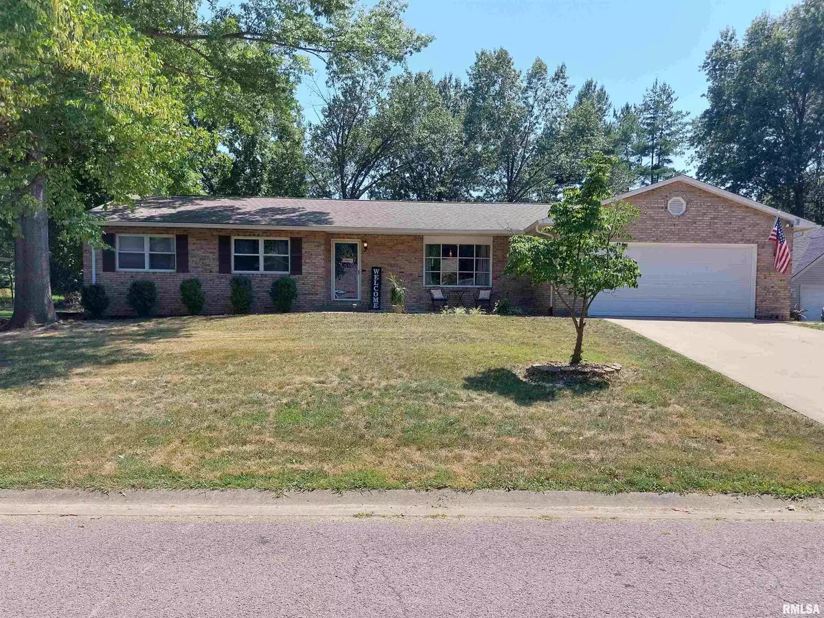 Mt Vernon, IL 62864,4213 FOX CREEK RD