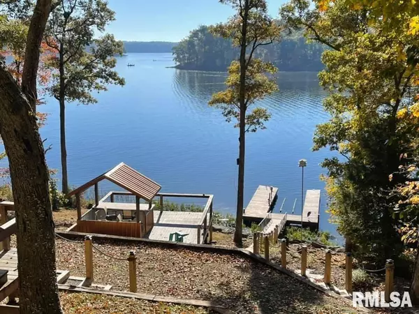 Goreville, IL 62939,1115 LAKESHORE Drive North