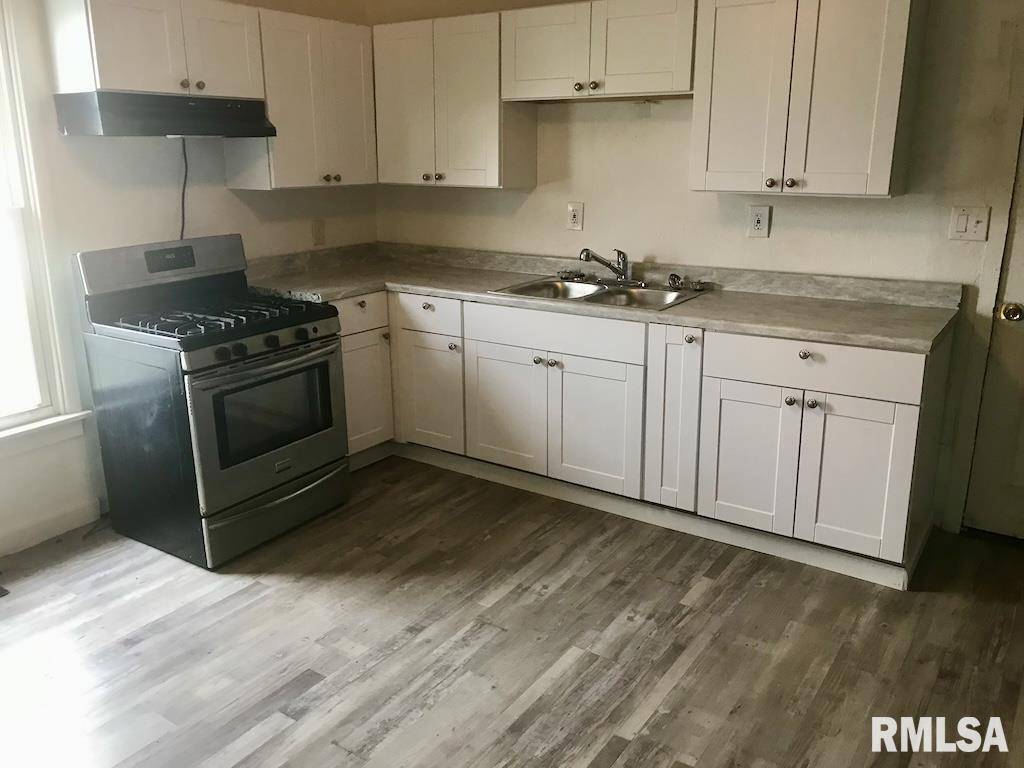 Murphysboro, IL 62966,1521 GRACE ST
