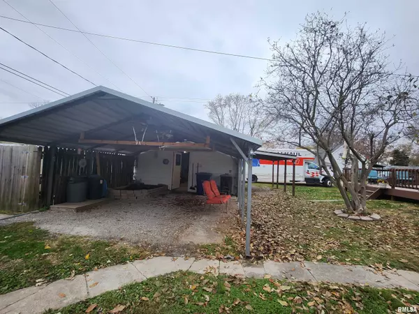 Cutler, IL 62238,118 W MILL ST