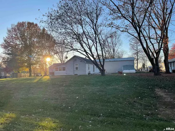 Boulder, IL 62231,19235 Boulder RD