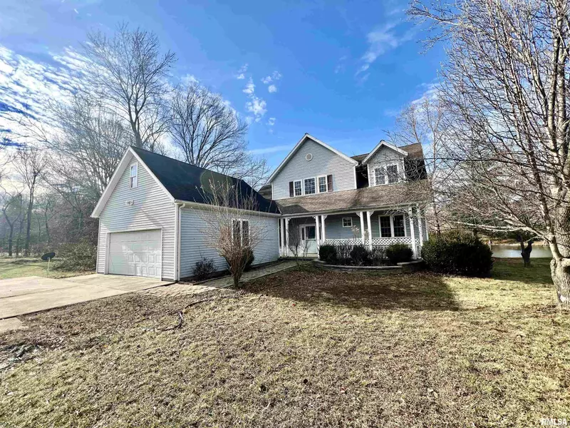 275 LAKE SHORE DR, Murphysboro, IL 62966